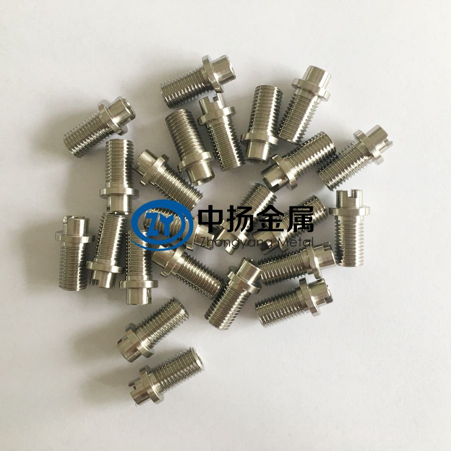 1606010267880908.jpg 钛螺丝